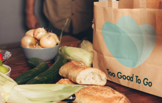 Новое приложение помогает распродавать излишки еды из супермаркетов и ресторанов